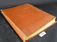 Atlas (1950) samengesteld door de redactie van de winkler prins encyclopedie - afbeelding 1 van  5