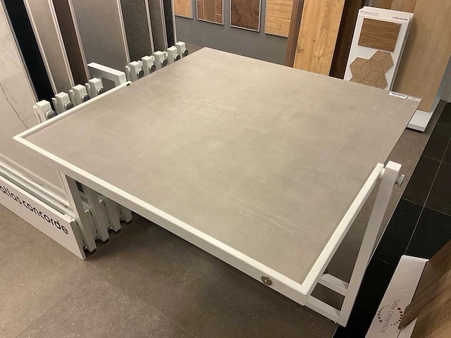 Atlas concorde boost grey 120x120 cm tegel 57 m² - afbeelding 4 van  7