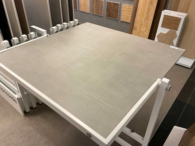 Atlas concorde boost grey mat vloertegel 120x120 cm 57,6 m² - afbeelding 6 van  6