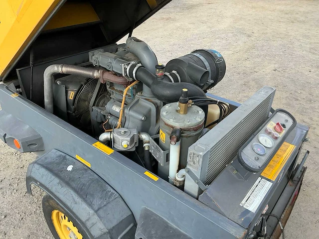 Atlas copco aanhangwagen - afbeelding 15 van  16