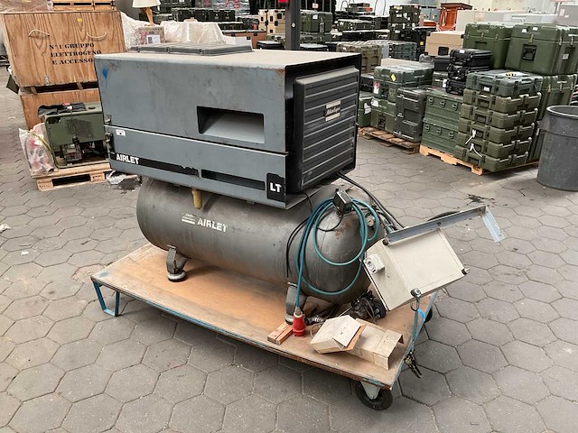 Atlas copco airlet luchtcompressor - afbeelding 1 van  5