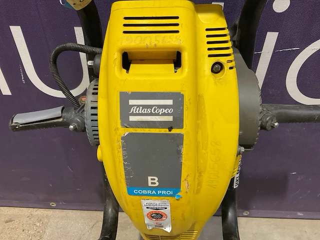 Atlas copco cobra pro i benzine breekhamer - afbeelding 2 van  5