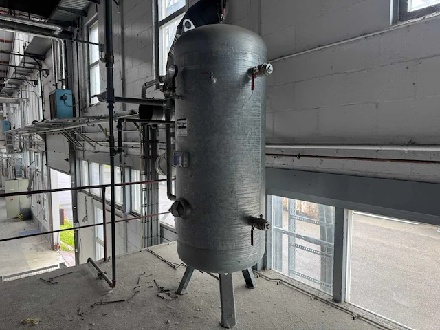 Atlas copco luchtdruk tank - afbeelding 4 van  11
