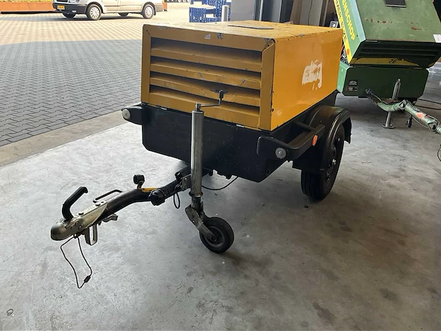 Atlas copco mobiele luchtcompressor - afbeelding 5 van  11