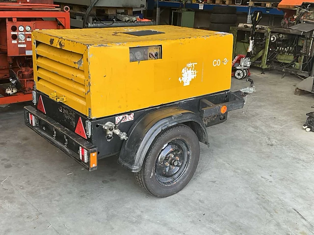 Atlas copco mobiele luchtcompressor - afbeelding 7 van  11