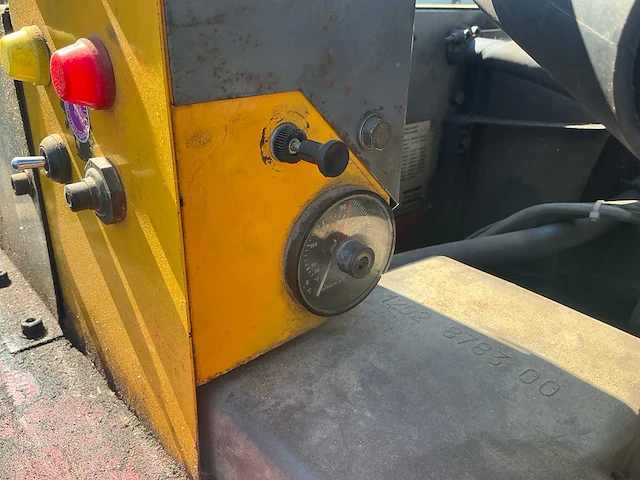 Atlas copco mobiele luchtcompressor - afbeelding 10 van  20