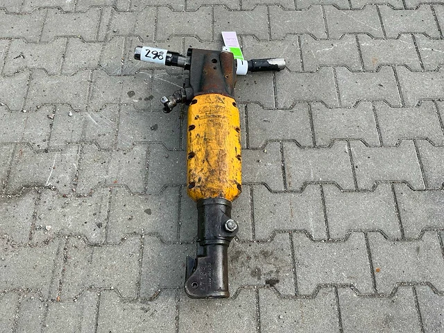 Atlas copco pneumatische breekhamer - afbeelding 1 van  8