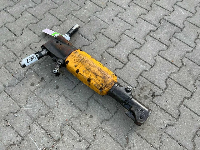 Atlas copco pneumatische breekhamer - afbeelding 5 van  8