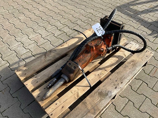 Atlas copco sb 102 hydraulische sloophamer - afbeelding 1 van  9