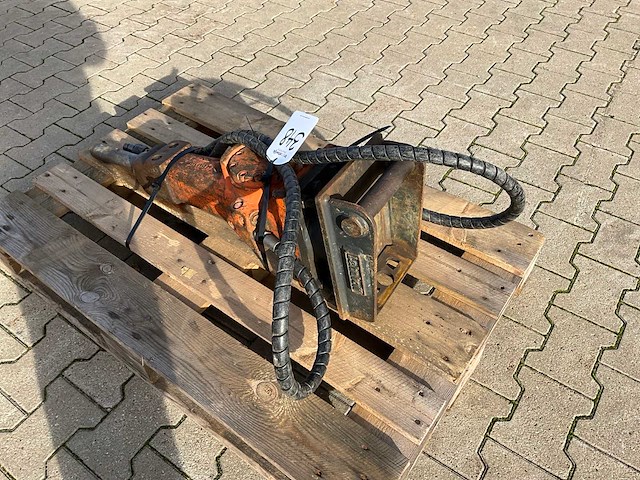 Atlas copco sb 102 hydraulische sloophamer - afbeelding 2 van  9