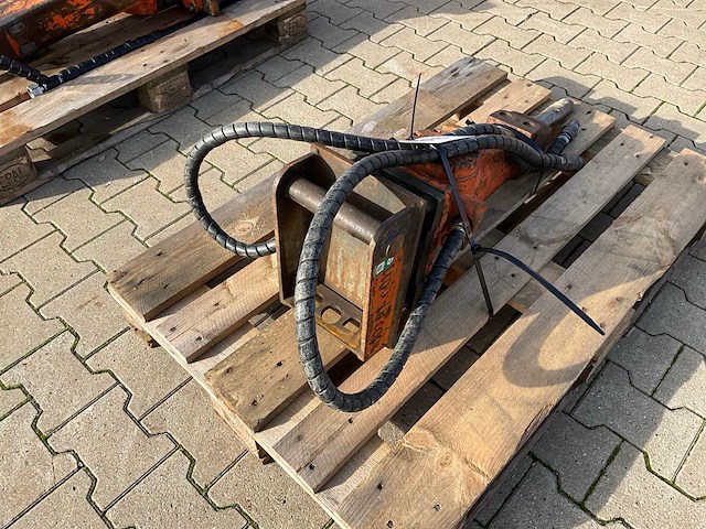 Atlas copco sb 102 hydraulische sloophamer - afbeelding 3 van  9