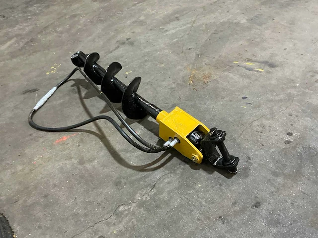 Atlas copco sb102 hydraulisch grondboor - afbeelding 4 van  5