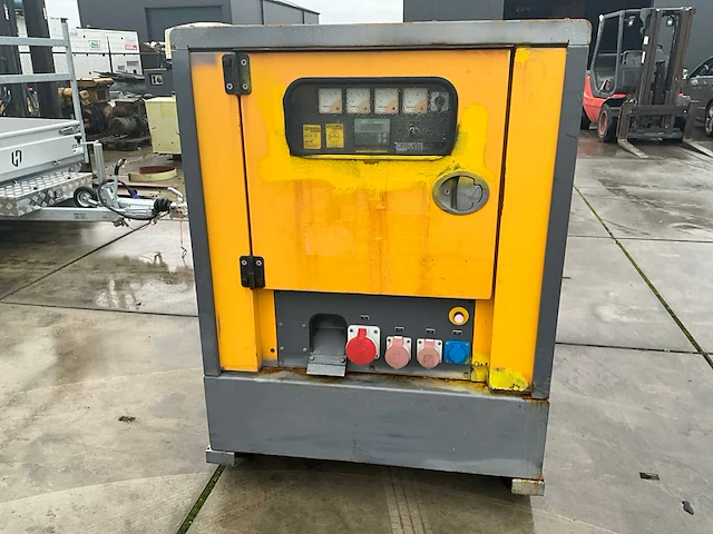 Atlas copco stroomgenerator - afbeelding 5 van  18