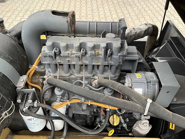 Atlas copco xas97 luchtcompressor - afbeelding 6 van  15