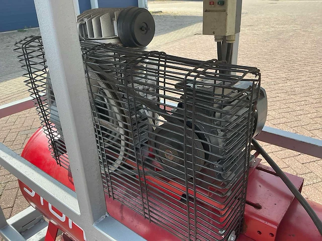 Atlas copco zuiger luchtcompressor - afbeelding 11 van  12