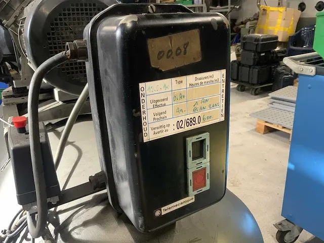 Atlas copco zuigercompressor - afbeelding 5 van  7