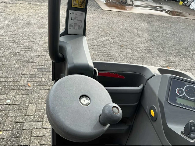 Atlet tergo - 2016 - reach truck - afbeelding 2 van  18