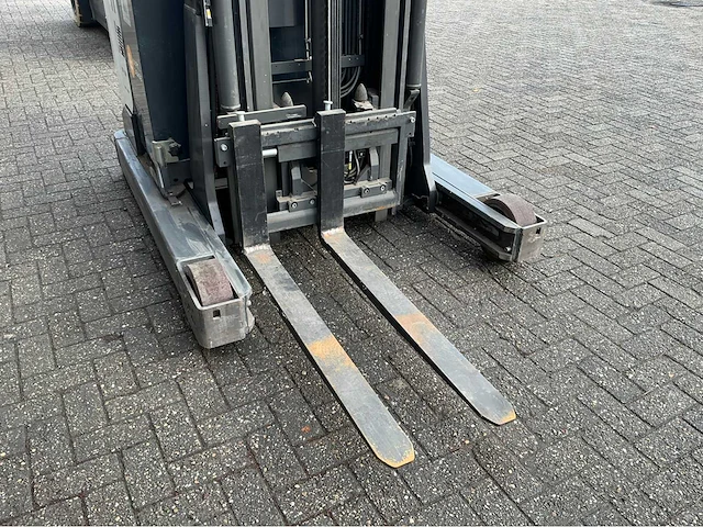 Atlet tergo - 2016 - reach truck - afbeelding 4 van  18