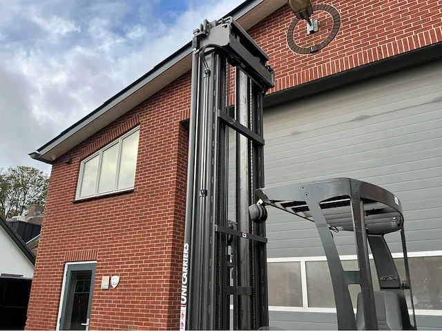 Atlet tergo - 2016 - reach truck - afbeelding 16 van  18