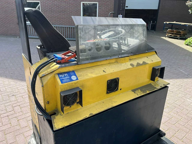 Atlet ufs 4-weg reachtruck - afbeelding 4 van  6