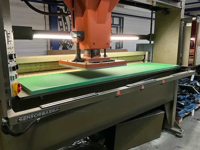 Atom hs520/5 stansmachine / oildynamic cutting press - afbeelding 2 van  29