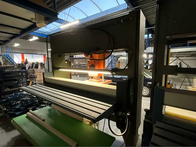 Atom hs520/5 stansmachine / oildynamic cutting press - afbeelding 6 van  29