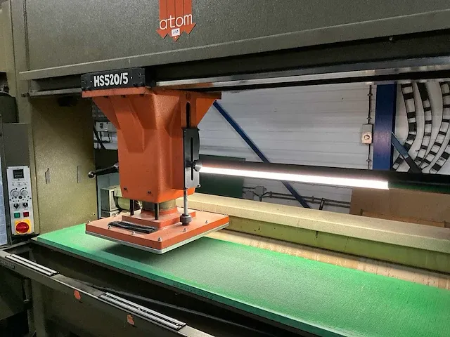 Atom hs520/5 stansmachine / oildynamic cutting press - afbeelding 25 van  29