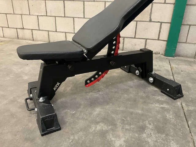 Atx bulls bench trainingsbank - afbeelding 2 van  3