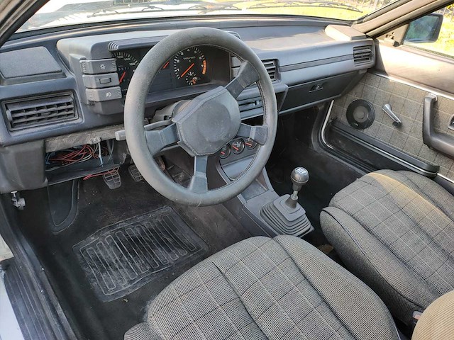 Audi - 1984 - coupé - 2.2 gt 5 e h5 - kk-04-tl - afbeelding 11 van  20