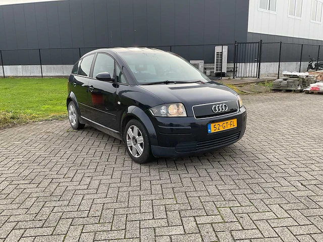 Audi - 2001 - a2 - personenauto - afbeelding 2 van  20