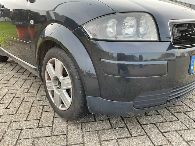 Audi - 2001 - a2 - personenauto - afbeelding 8 van  20