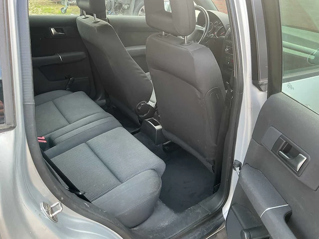 Audi - 2002 - a2 - 1.4 - personenauto - afbeelding 2 van  12