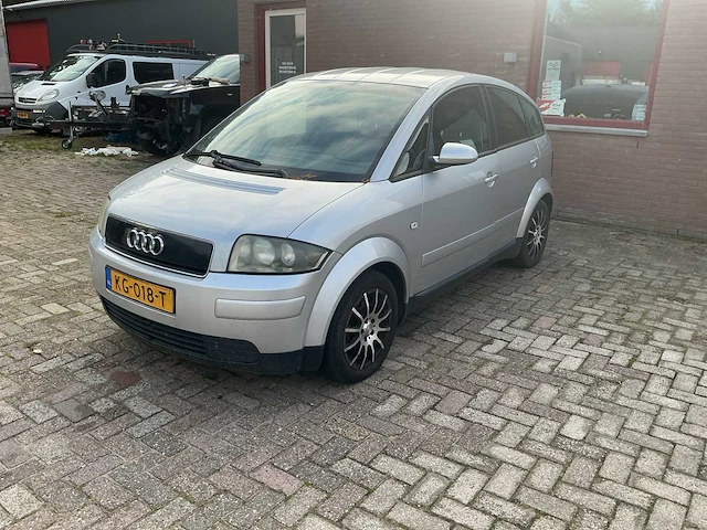 Audi - 2002 - a2 - 1.4 - personenauto - afbeelding 1 van  12