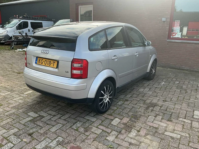Audi - 2002 - a2 - 1.4 - personenauto - afbeelding 7 van  12