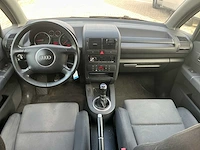 Audi - 2002 - a2 - 1.4 - personenauto - afbeelding 9 van  12