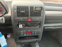 Audi - 2002 - a2 - 1.4 - personenauto - afbeelding 10 van  12