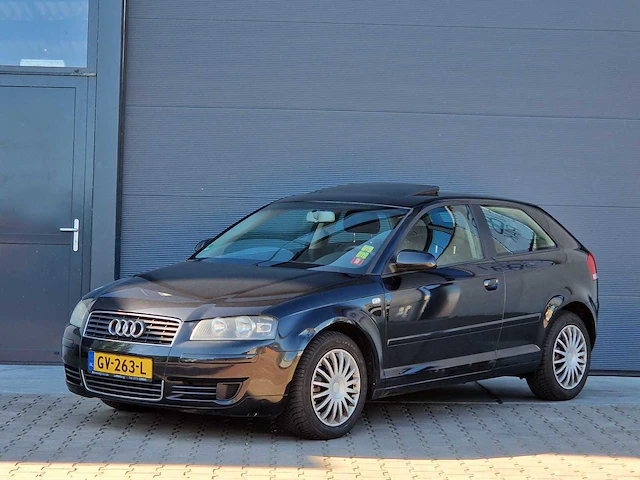 Audi - 2003 - a3 - 1.6 fsi attraction - gv-263-l - afbeelding 1 van  17