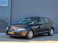 Audi - 2003 - a3 - 1.6 fsi attraction - gv-263-l - afbeelding 1 van  17