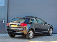 Audi - 2003 - a3 - 1.6 fsi attraction - gv-263-l - afbeelding 13 van  17