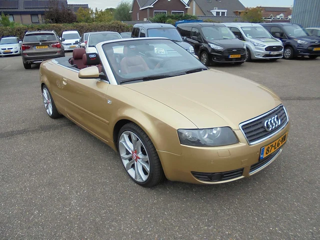 Audi - 2003 - a4 cabriolet - 3.0 v6 exclusive - 87-lg-vn - afbeelding 12 van  21