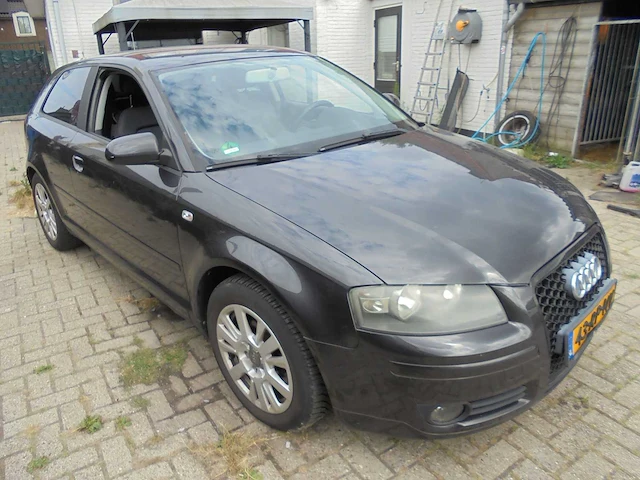 Audi - 2005 - a3 - 2.0 fsi ambition - 43-rp-nv - afbeelding 5 van  12