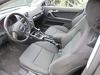 Audi - 2005 - a3 - 2.0 fsi ambition - 43-rp-nv - afbeelding 8 van  12