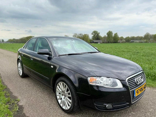 Audi - 2005 - a4 limousine - 2.0 pro line - 97-rg-gr - afbeelding 9 van  12
