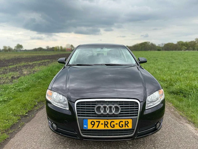 Audi - 2005 - a4 limousine - 2.0 pro line - 97-rg-gr - afbeelding 11 van  12