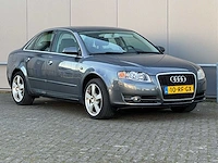 Audi - 2005 - a4 limousine - 2.0 tfsi pro line - afbeelding 8 van  15