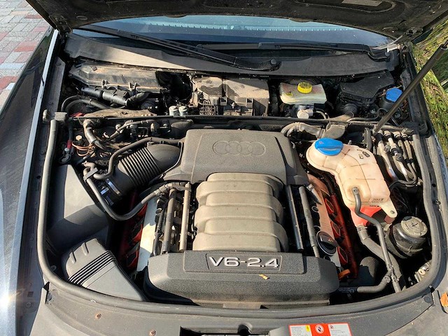 Audi - 2005 - a6 limousine - 2.4 pro line - 09-rx-nz - afbeelding 5 van  19