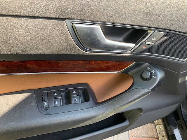 Audi - 2005 - a6 limousine - 2.4 pro line - 09-rx-nz - afbeelding 8 van  19