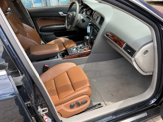 Audi - 2006 - a6 avant - 4.2 fsi quattro - personenauto - afbeelding 2 van  12