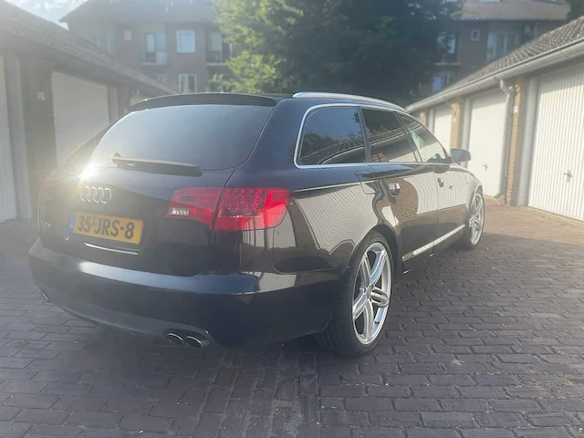 Audi - 2008 - a6 avant - 5.2 fsi s6 - 35-jrs-8 - afbeelding 13 van  18