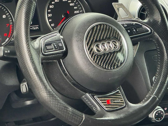 Audi - 2011 - a1 - 1.4 tfsi s edition - 3-tgj-59 - afbeelding 6 van  20